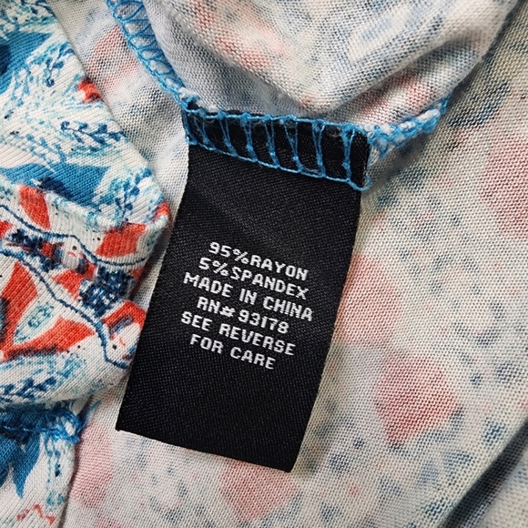 Context Boho Patterned Women's Top - Picture 5 of 8